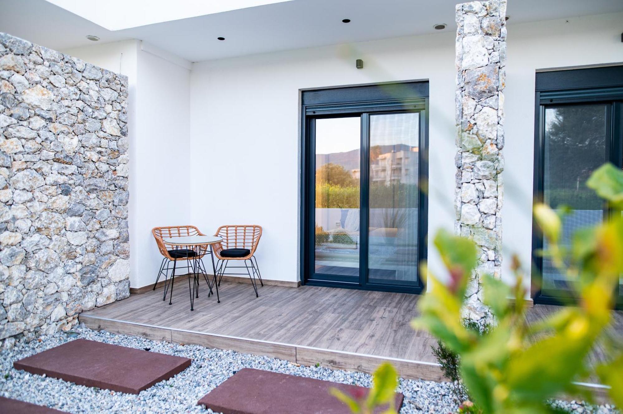 Pebble Garden Olive Branch - Magnolia * Kos Town