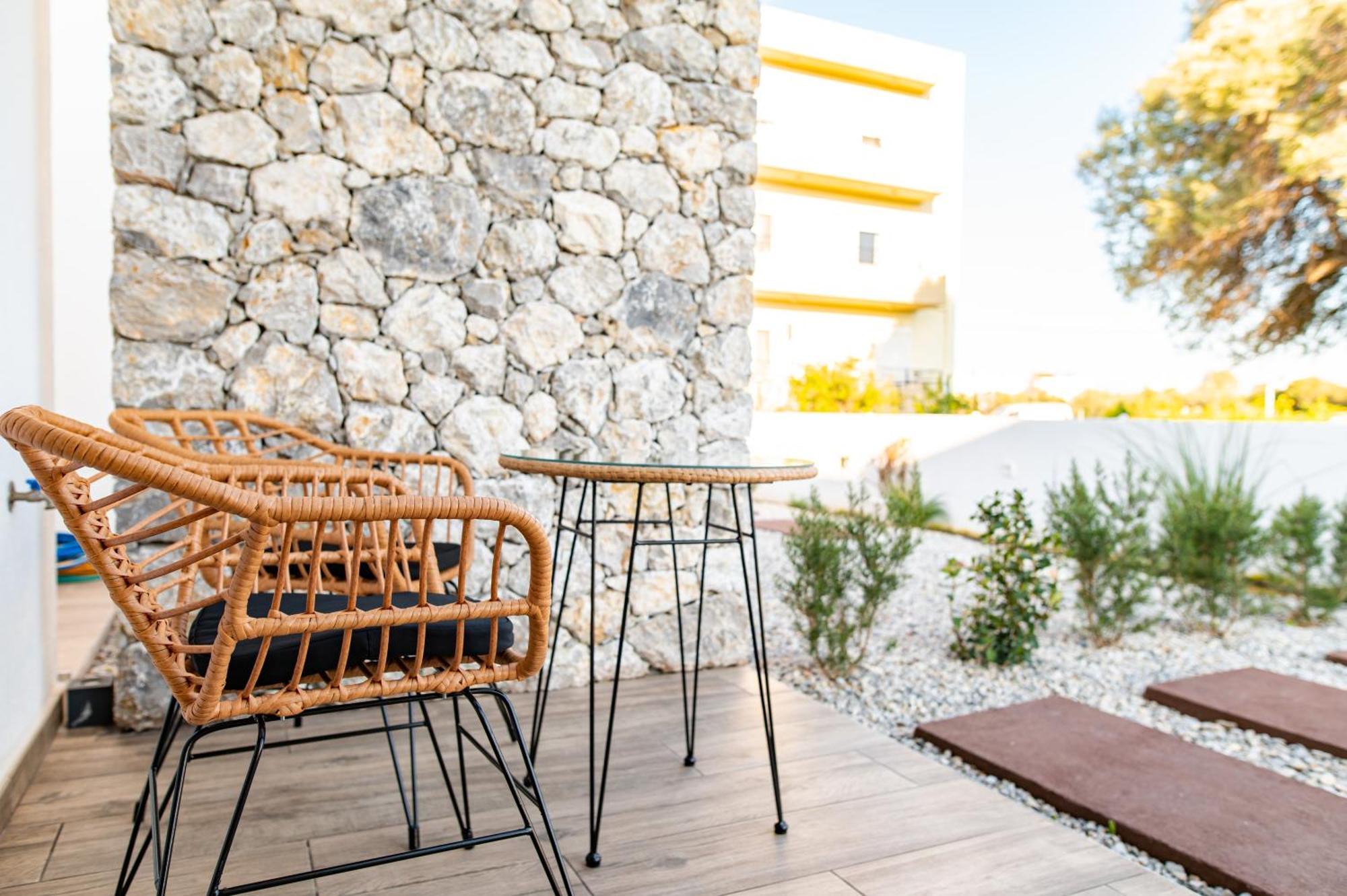 Apartment Pebble Garden Olive Branch - Magnolia